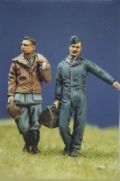 DMM 1/48 RAF Pilot and Groundcrew with Toolbox