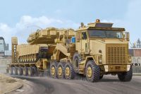 Hobby Boss 1/35 Oshkosh M1070 Tractor & M1000 HET Semi-Trailer