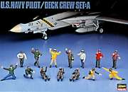 Hasegawa 1/48 US Navy Pilot & Deck Crew Set A